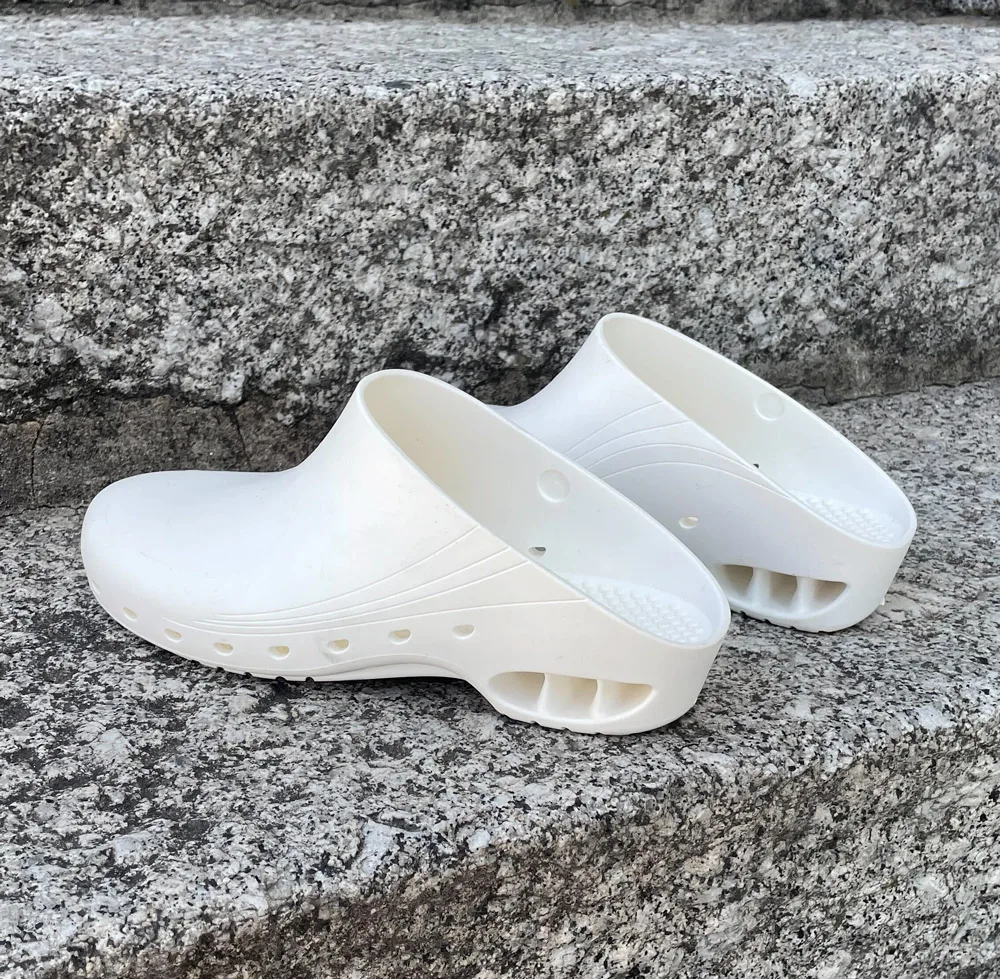Sabot hospitalier blanc K021